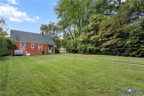 Tiny photo for 6302 Monument Avenue, Henrico, VA 23226 (MLS # 2626757)