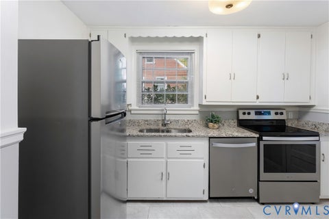 Tiny photo for 6302 Monument Avenue, Henrico, VA 23226 (MLS # 2626757)
