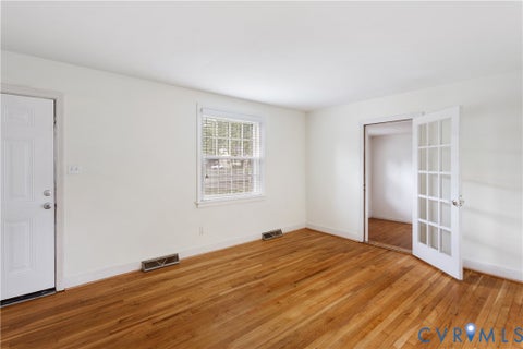 Tiny photo for 6302 Monument Avenue, Henrico, VA 23226 (MLS # 2626757)