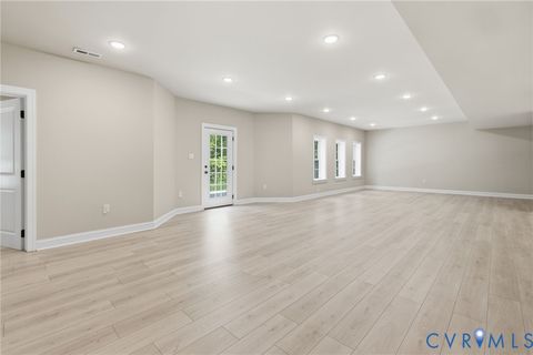 Tiny photo for 172 Blair Estates Court, Richmond, VA 23238 (MLS # 2618368)