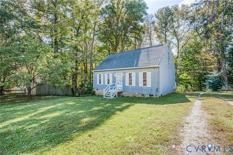 Photo of 11101 Dumaine Drive, Midlothian, VA 23112 (MLS # 2529243)