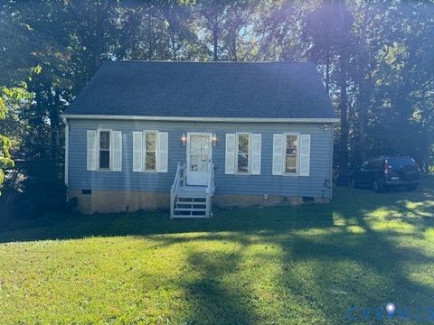 Photo of 11101 Dumaine Drive, Midlothian, VA 23112 (MLS # 2529243)