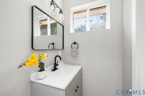 Tiny photo for 713 Arizona Place, Richmond, VA 23224 (MLS # 2626657)