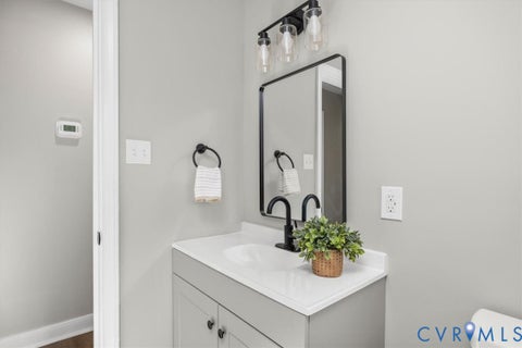Tiny photo for 713 Arizona Place, Richmond, VA 23224 (MLS # 2626657)