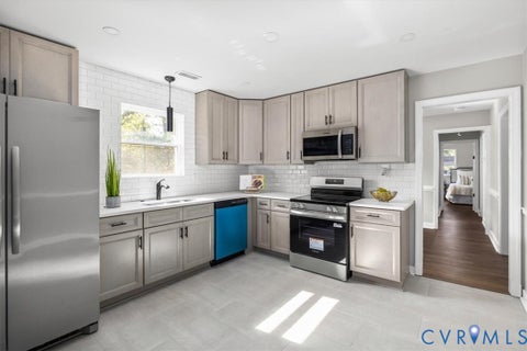 Tiny photo for 713 Arizona Place, Richmond, VA 23224 (MLS # 2626657)