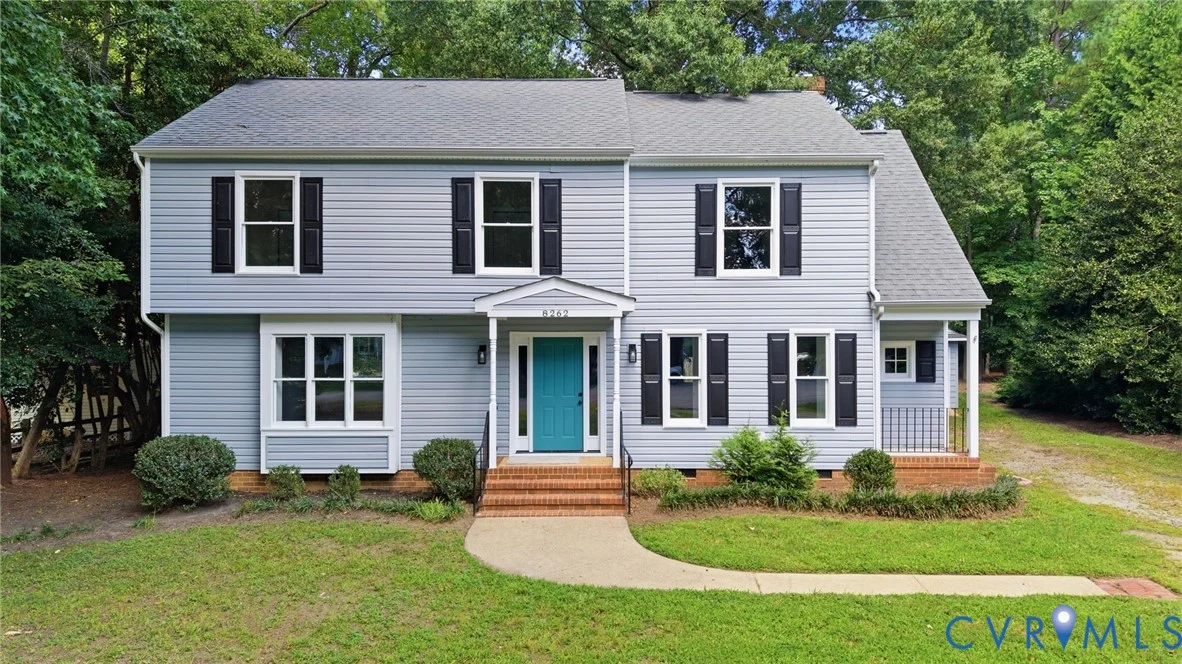 8262 Tangle Oaks Court