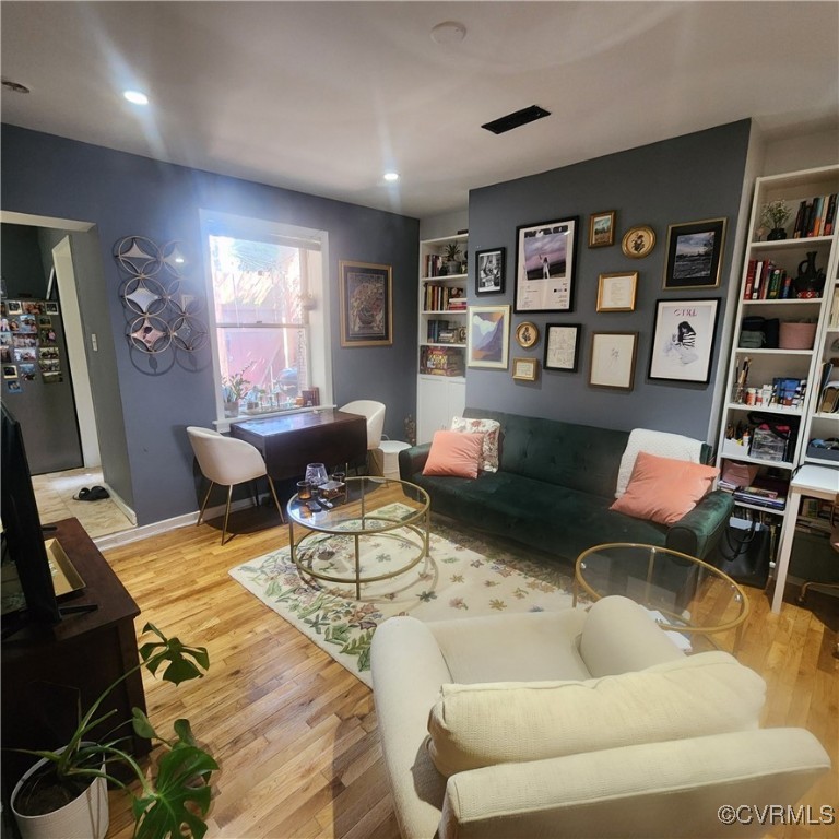 409 N Madison Street