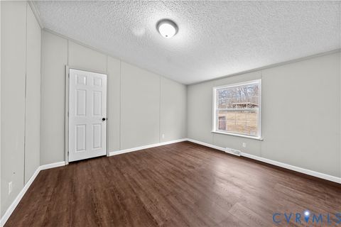 Tiny photo for 62 Brown Branch Road, Farmville, VA 23901 (MLS # 2533686)