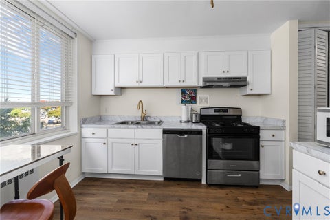 Tiny photo for 5100 Monument Avenue #303, Henrico, VA 23230 (MLS # 2624762)