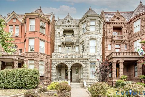 Photo of 1012 W Franklin Street, Richmond, VA 23220 (MLS # 2525661)
