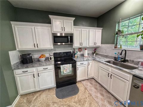 Tiny photo for 6414 Wet Marsh Court, Suffolk, VA 23435 (MLS # 2612927)