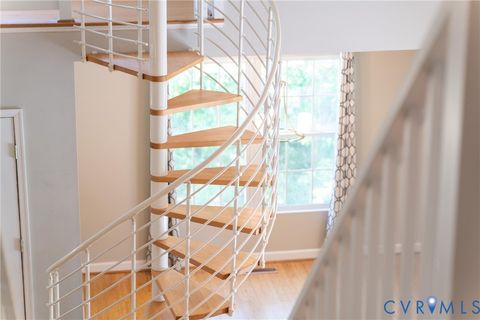 Tiny photo for 694 Jefferson Drive, Palmyra, VA 22963 (MLS # 2612710)