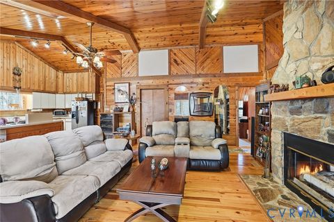 Tiny photo for 17172 English Walnut Road, Beaverdam, VA 23015 (MLS # 2602549)