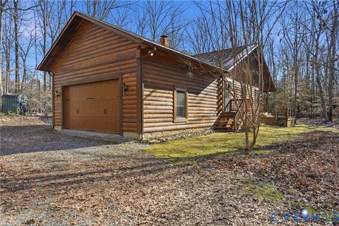 Tiny photo for 17172 English Walnut Road, Beaverdam, VA 23015 (MLS # 2602549)