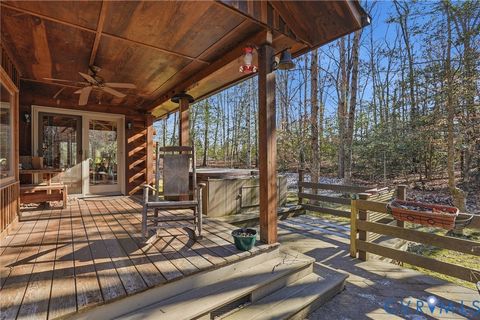 Tiny photo for 17172 English Walnut Road, Beaverdam, VA 23015 (MLS # 2602549)