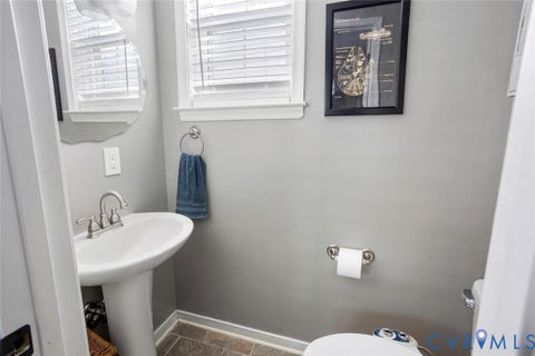 Tiny photo for 1105 N 33rd Street, Richmond, VA 23223 (MLS # 2627902)