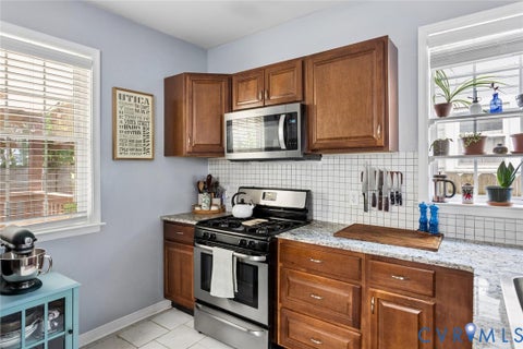 Tiny photo for 1105 N 33rd Street, Richmond, VA 23223 (MLS # 2627902)