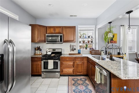 Tiny photo for 1105 N 33rd Street, Richmond, VA 23223 (MLS # 2627902)
