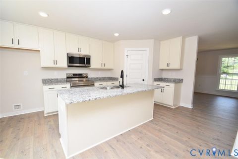 Tiny photo for 3490 Courthouse Road, Palmyra, VA 22963 (MLS # 2612392)
