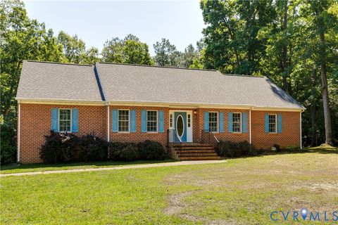Photo of 6701 Caboose Lane, Sandston, VA 23150 (MLS # 2606961)