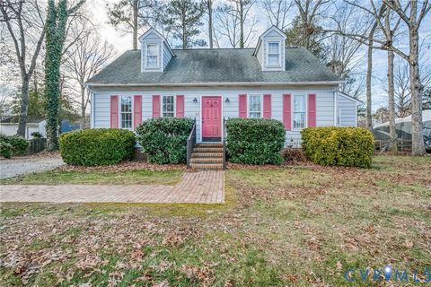 Photo of 4726 Mill Park Drive, Glen Allen, VA 23060 (MLS # 2600086)