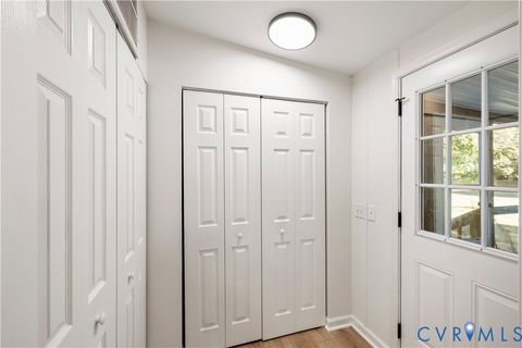 Tiny photo for 2311 Maywood ST St, North Chesterfield, VA 23237 (MLS # 2530010)