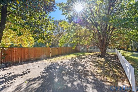 Tiny photo for 2311 Maywood ST St, North Chesterfield, VA 23237 (MLS # 2530010)