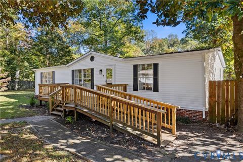 Tiny photo for 2311 Maywood ST St, North Chesterfield, VA 23237 (MLS # 2530010)
