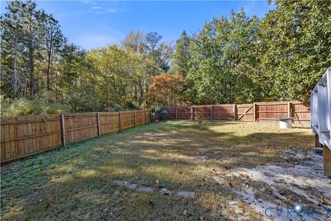 Tiny photo for 2311 Maywood ST St, North Chesterfield, VA 23237 (MLS # 2530010)