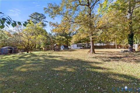 Tiny photo for 2311 Maywood ST St, North Chesterfield, VA 23237 (MLS # 2530010)