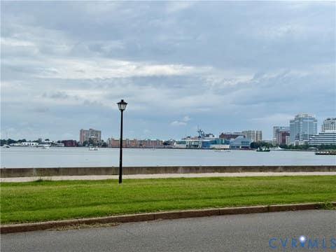 Tiny photo for 313 Dinwiddie Street, Portsmouth, VA 23704 (MLS # 2619213)