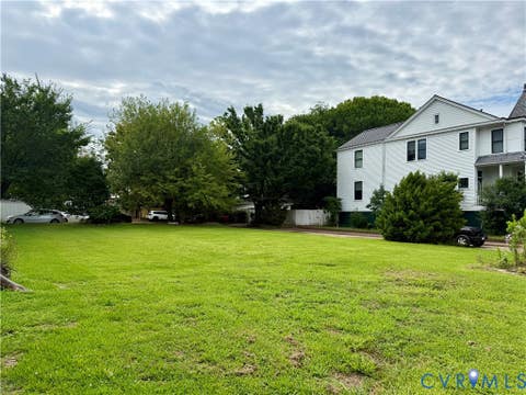 Tiny photo for 313 Dinwiddie Street, Portsmouth, VA 23704 (MLS # 2619213)