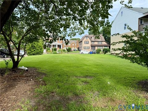 Tiny photo for 313 Dinwiddie Street, Portsmouth, VA 23704 (MLS # 2619213)