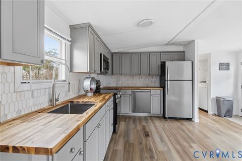 Tiny photo for 15501 Wright Road, Amelia Courthouse, VA 23002 (MLS # 2532729)