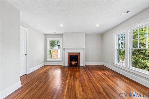 Tiny photo for 223 Franklin Street, Petersburg, VA 23803 (MLS # 2616043)