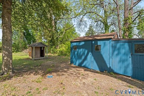 Tiny photo for 223 Franklin Street, Petersburg, VA 23803 (MLS # 2616043)