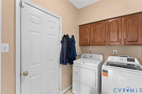 Tiny photo for 13904 Leeton Circle, Chantilly, VA 20151 (MLS # 2622756)