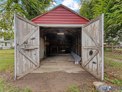 Tiny photo for 314 Brown Avenue, Hopewell, VA 23860 (MLS # 2627220)