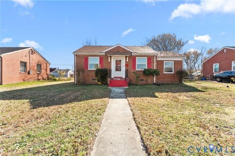 Photo of 2411 Carlisle Avenue, Henrico, VA 23231 (MLS # 2531898)