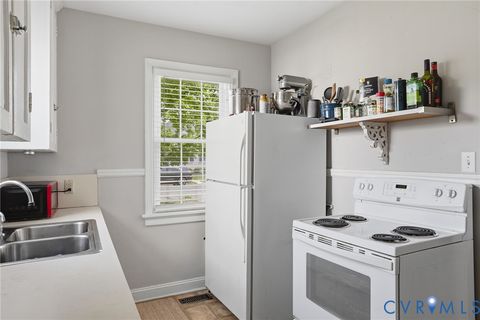 Tiny photo for 4611 Hanover Avenue, Richmond, VA 23226 (MLS # 2609088)