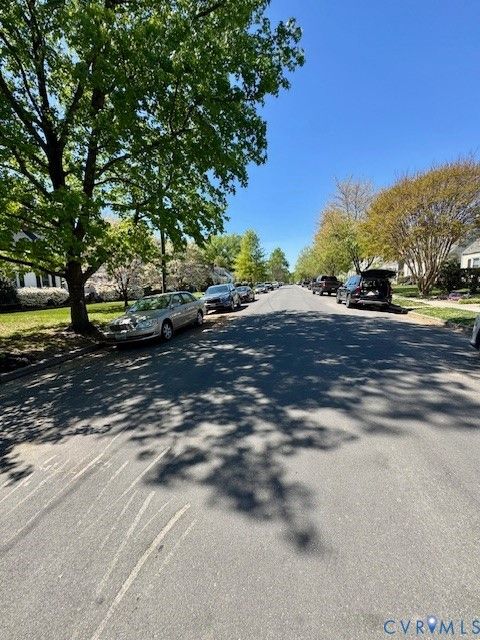 Tiny photo for 4611 Hanover Avenue, Richmond, VA 23226 (MLS # 2609088)