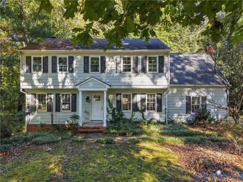 Photo of 2404 Chilham Court, North Chesterfield, VA 23235 (MLS # 2628569)