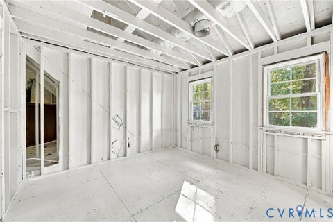 Tiny photo for 2404 Chilham Court, North Chesterfield, VA 23235 (MLS # 2628569)