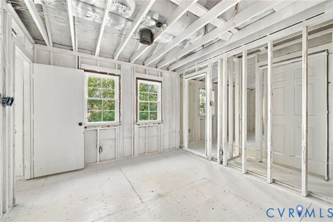 Tiny photo for 2404 Chilham Court, North Chesterfield, VA 23235 (MLS # 2628569)