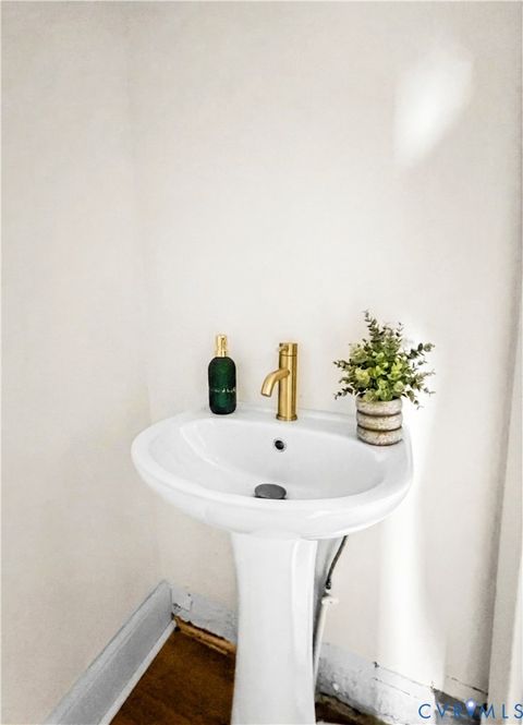 Tiny photo for 1013 Bank Street, Hopewell, VA 23860 (MLS # 2608649)