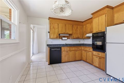 Tiny photo for 103 Brookhill Court, Colonial Heights, VA 23834 (MLS # 2613783)