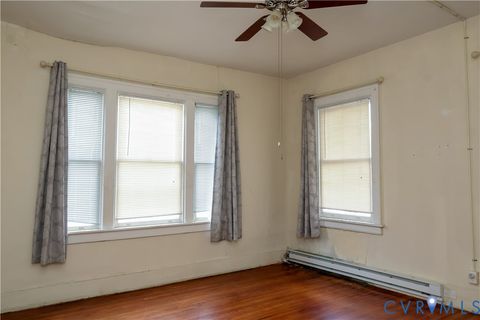 Tiny photo for 302 E Fillmore Street, Petersburg, VA 23803 (MLS # 2606761)