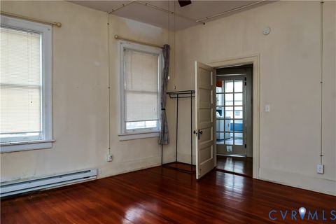 Tiny photo for 302 E Fillmore Street, Petersburg, VA 23803 (MLS # 2606761)