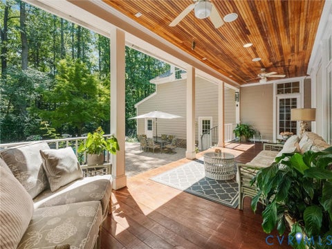 Tiny photo for 817 Dover Bluff Place, Manakin Sabot, VA 23103 (MLS # 2623351)