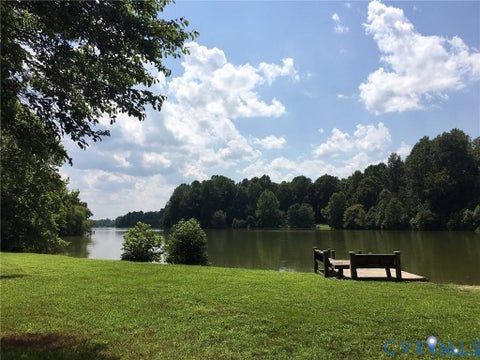 Tiny photo for 817 Dover Bluff Place, Manakin Sabot, VA 23103 (MLS # 2623351)